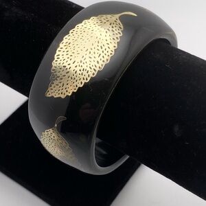 Vintage Bangle Black w/Gold Leaf EUC